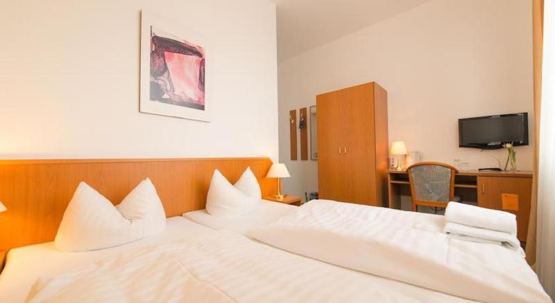 Goethe Hotel Messe By Trip Inn Франкфурт-на-Майне Номер фото